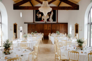 Salle décorée pour évènement particulier